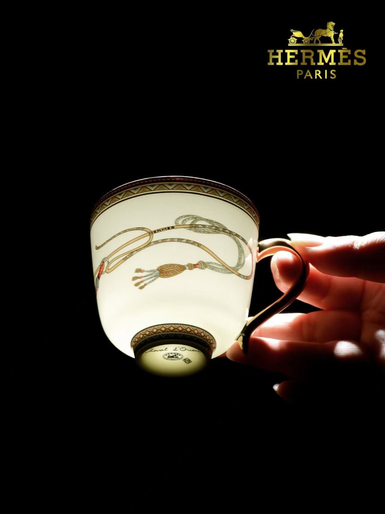 Contact me to give you the best price. plate #dinnerware #tableware #ceramic #porcelain #bowl #factory#supplier#manufacturer#bonechina#finebonechina#royalchina#royalchinaware#chinaware WeChat/WhatsApp: +86 13315546107 ☎️ Email: gentlemantigers@gmail.com Website : www.royalchinaware.com